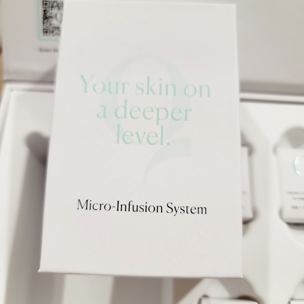New Qure Skincare Micro-Infusion System 2 Month Supply Dark Spots Glass Skin - Picture 12 of 17
